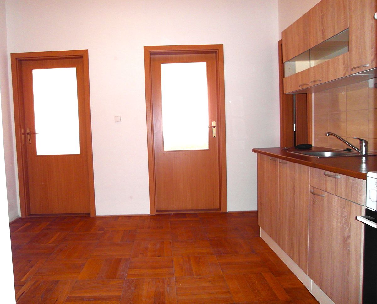 Pronájem bytu 2+1 64 m²