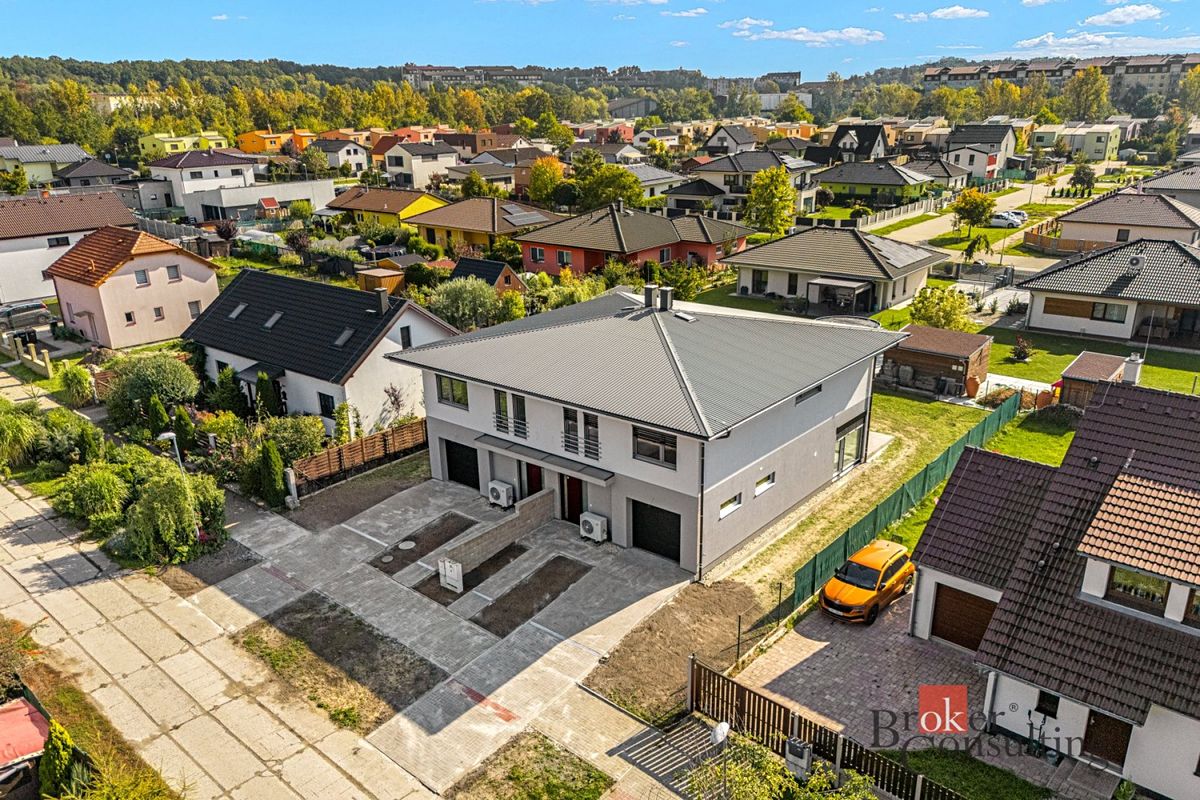 Prodej rodinného domu 160 m², pozemek 331 m²