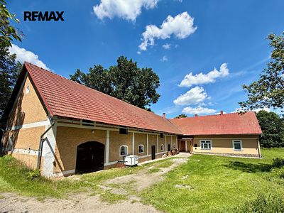 Prodej zemědělské usedlosti 421 m², pozemek 11207 m²
