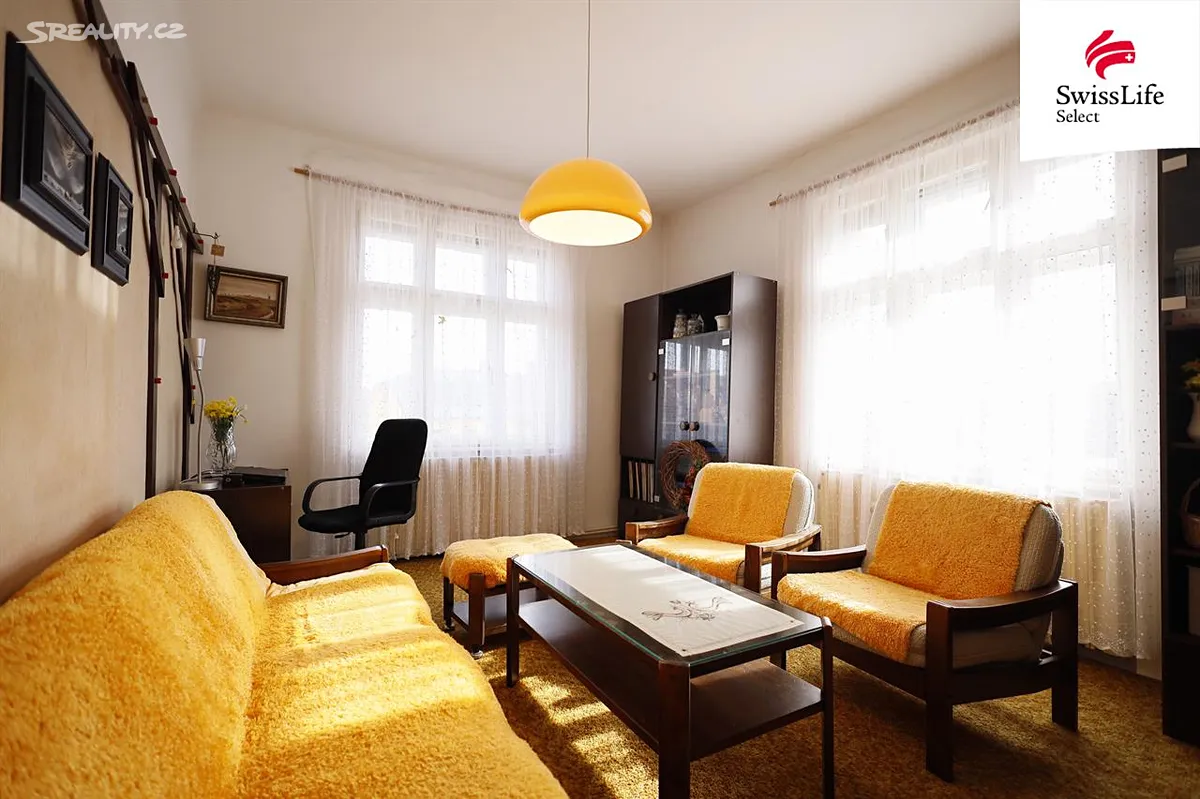 Prodej rodinného domu 228 m², pozemek 736 m² - Widok 5