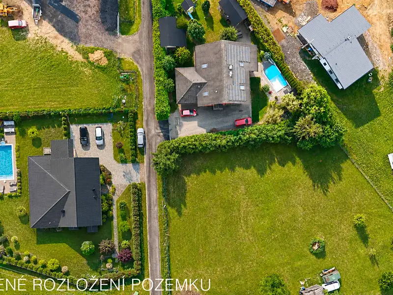 Prodej stavebního pozemku 2727 m², Vítězná – náhled fotky 1