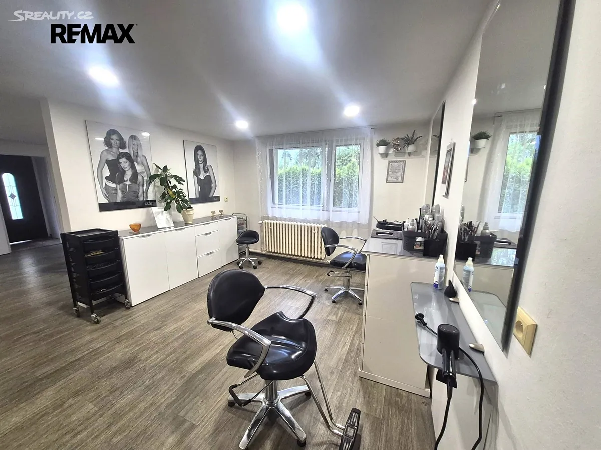 Pronájem obchodního prostoru 67 m², Praha