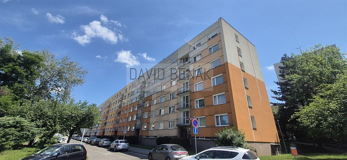Pronájem bytu 1+1 34 m²