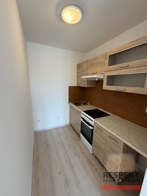 Pronájem bytu 1+kk 32 m²