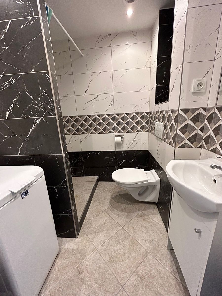 Pronájem bytu 1+1 37 m²