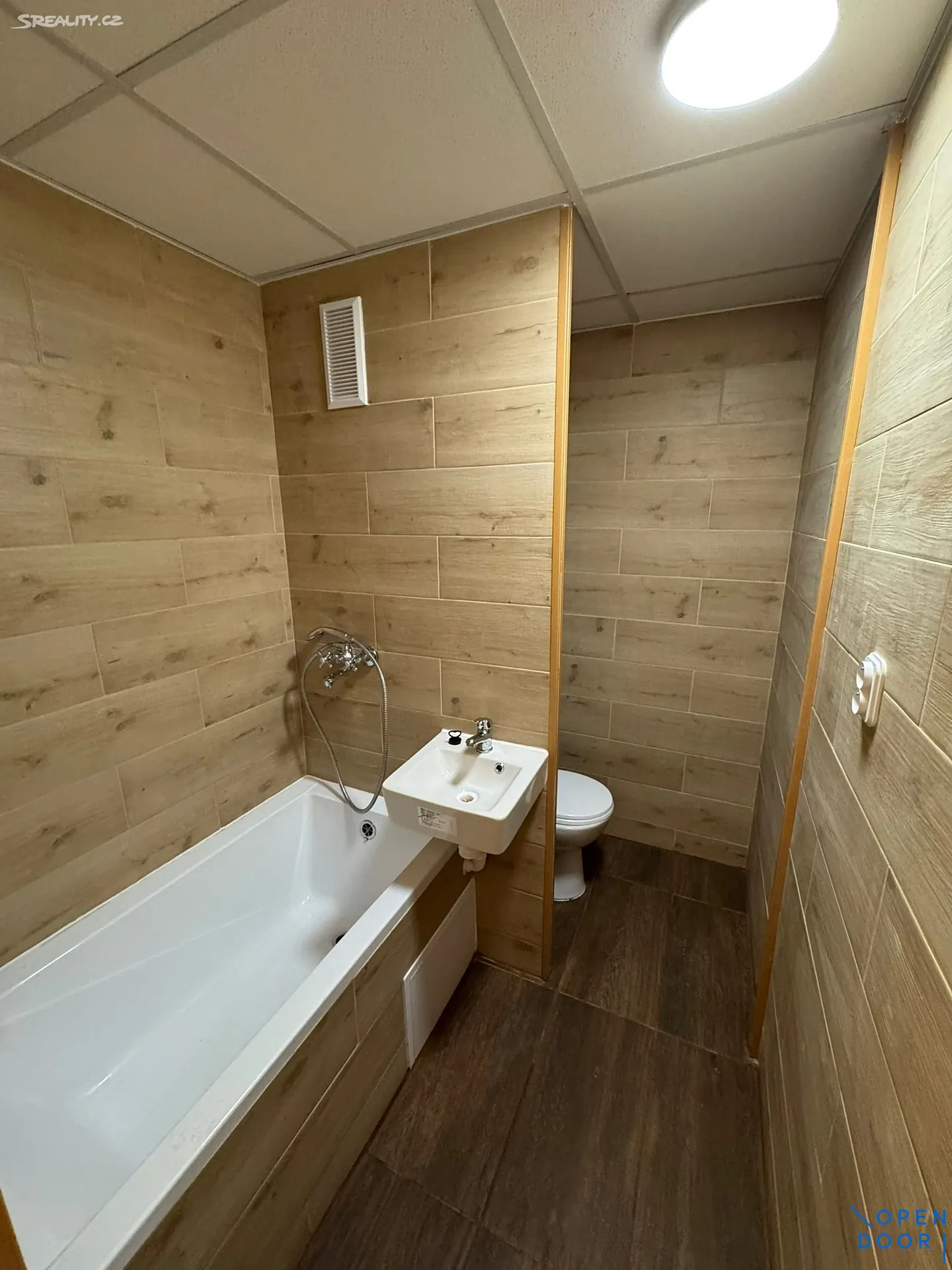 Pronájem bytu 1+1 35 m²