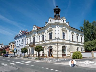 Prodej vícegeneračního domu 529 m², pozemek 1170 m²