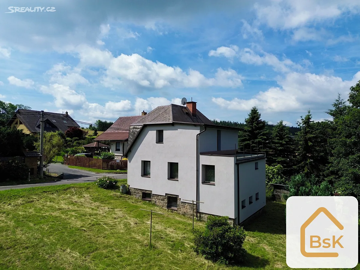 Prodej rodinného domu 165 m², pozemek 1175 m² – pohled 2