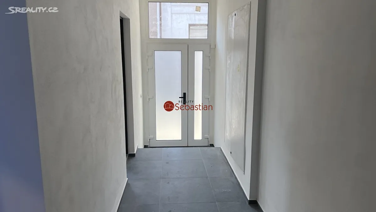 Pronájem bytu 1+kk 17 m² – pohled 6