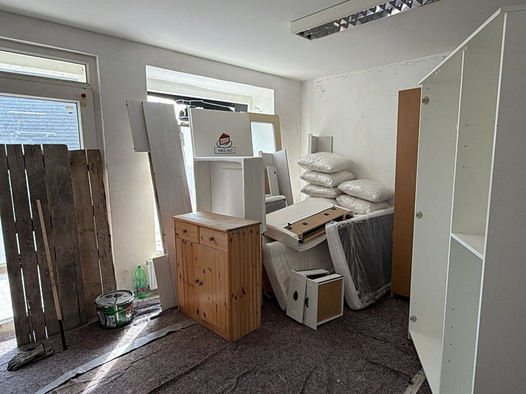 Prodej komerčního prostoru, 540 m² (65 z 91)