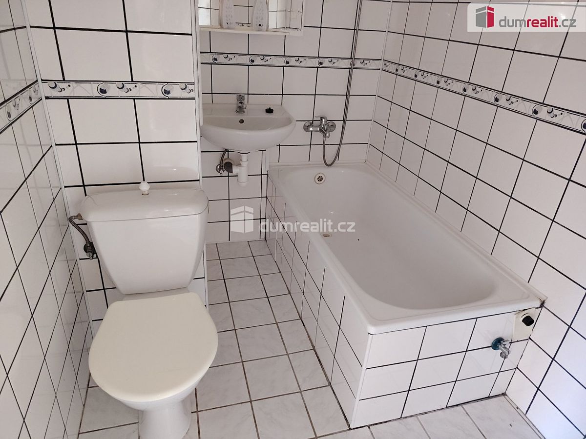 Pronájem bytu 1+1 38 m² – fotografie 5