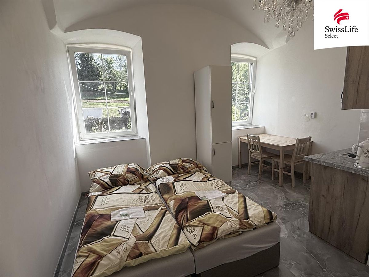 Pronájem bytu 1+1 32 m² – fotografie 2
