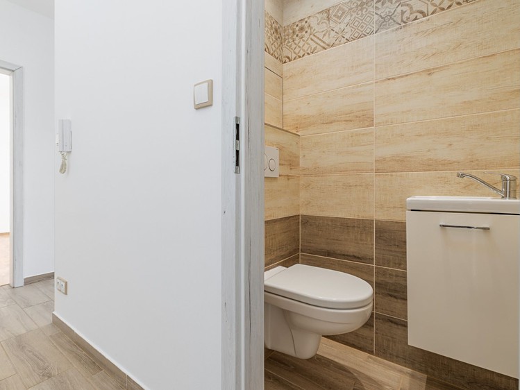 Prodej bytu 2+1, 56 m² (19 z 27)