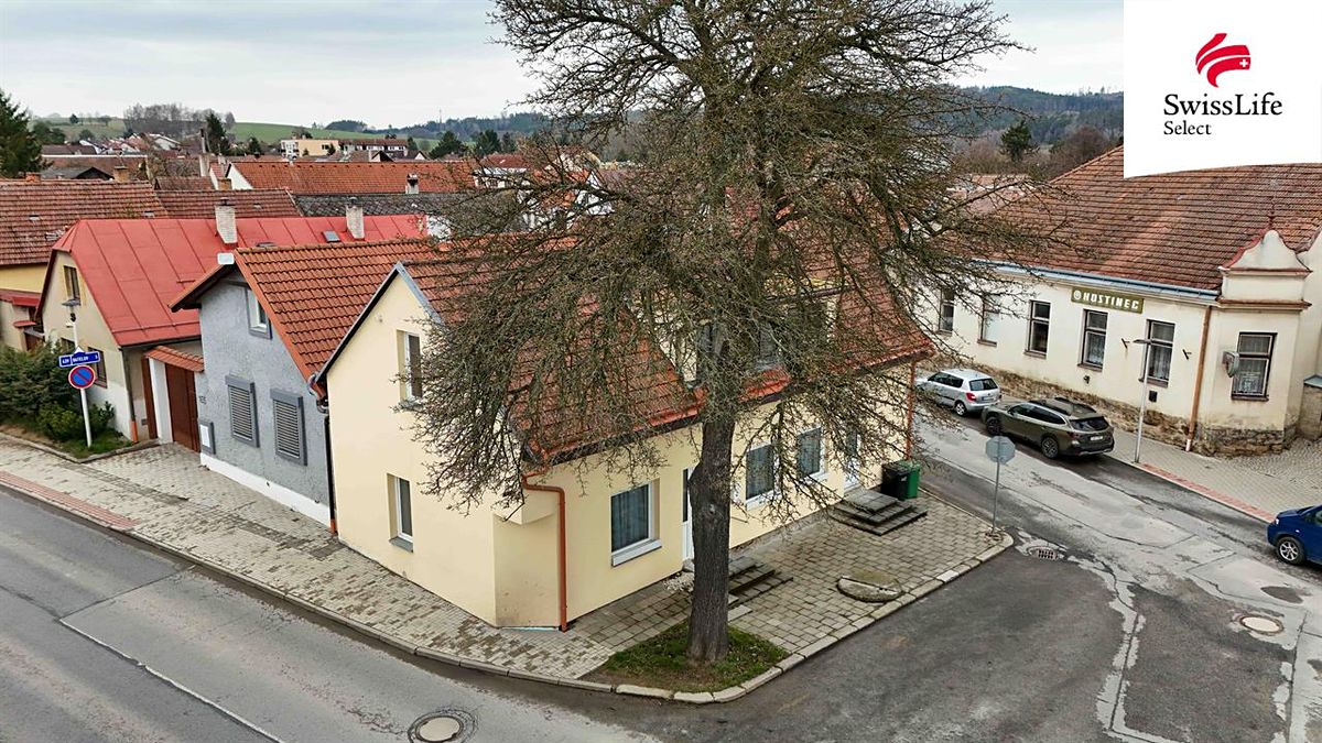 Prodej rodinného domu 190 m², pozemek 117 m² – fotografie 2