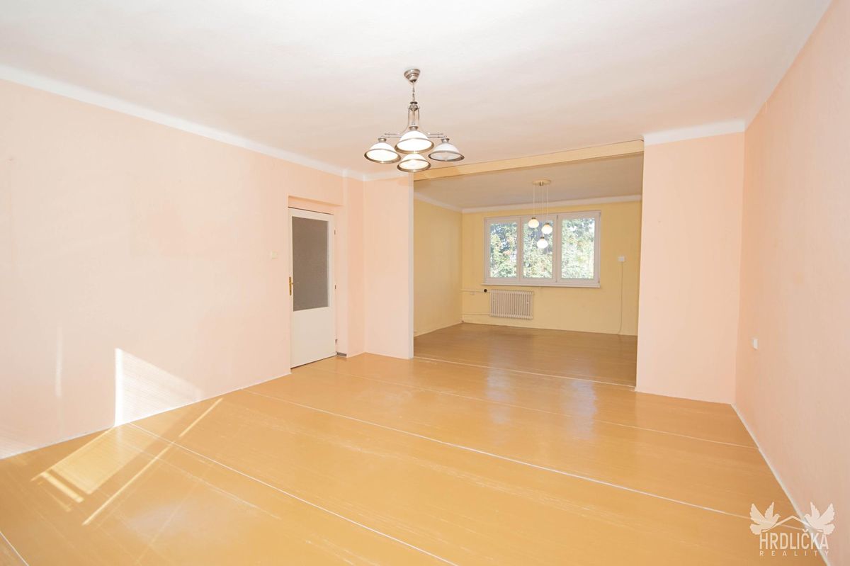 Prodej rodinného domu 114 m², pozemek 436 m² – fotografie 2