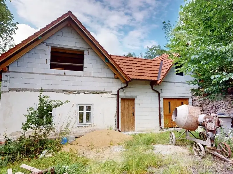 Prodej rodinného domu 97 m², pozemek 1957 m², Dolní Újezd – náhled fotky 2