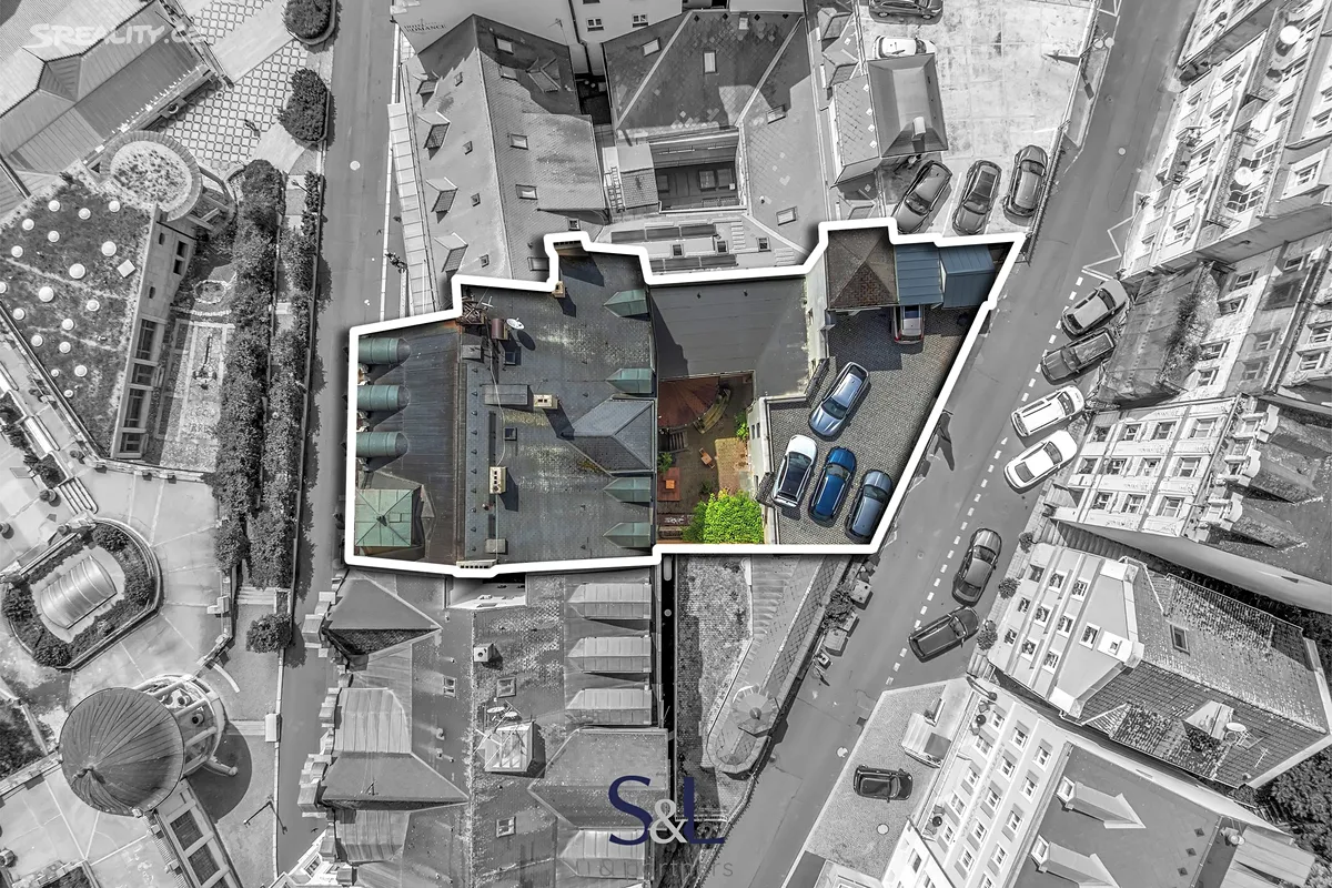 Prodej ubytovacího zařízení 819 m² – další