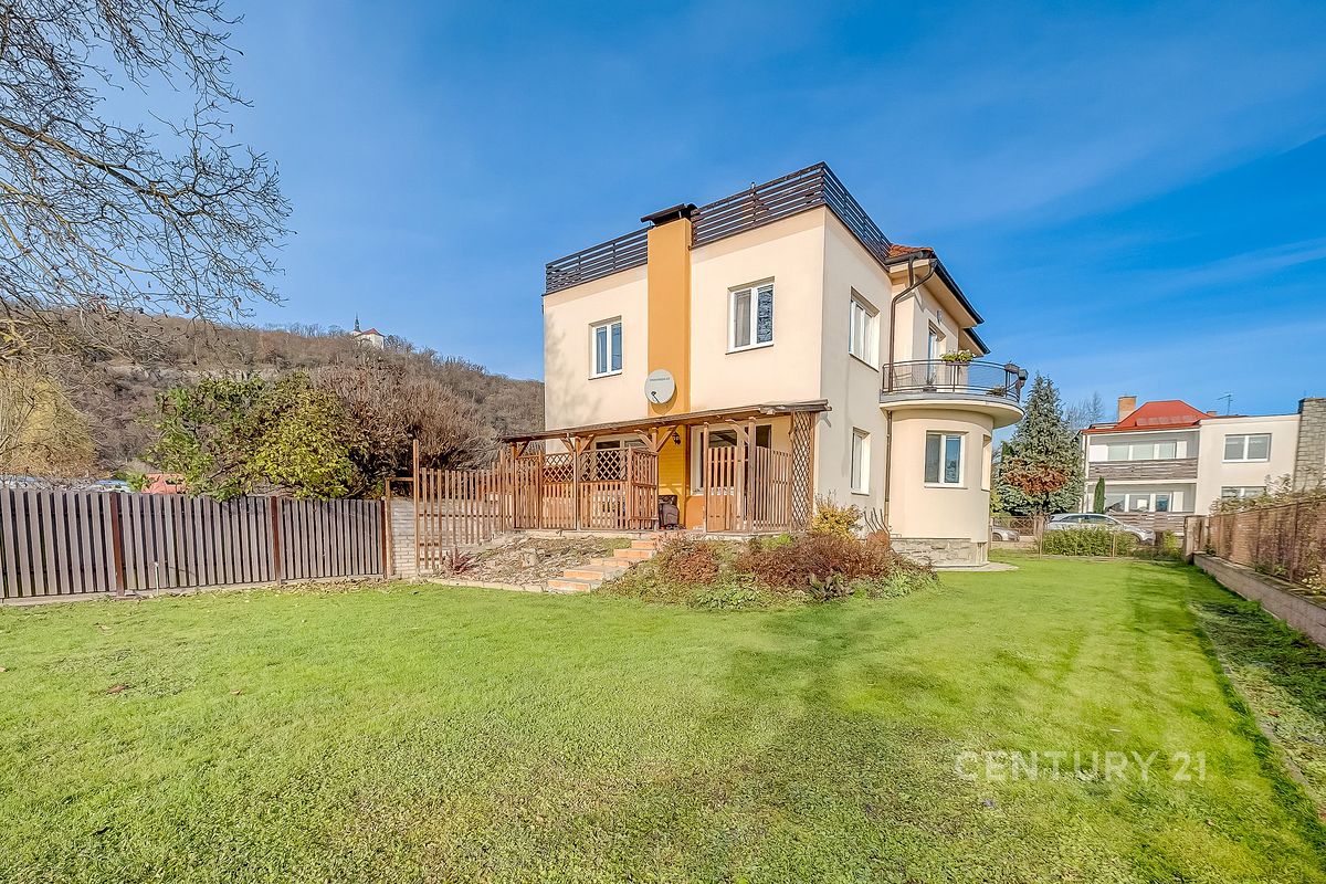 Prodej bytu 5+kk 157 m²