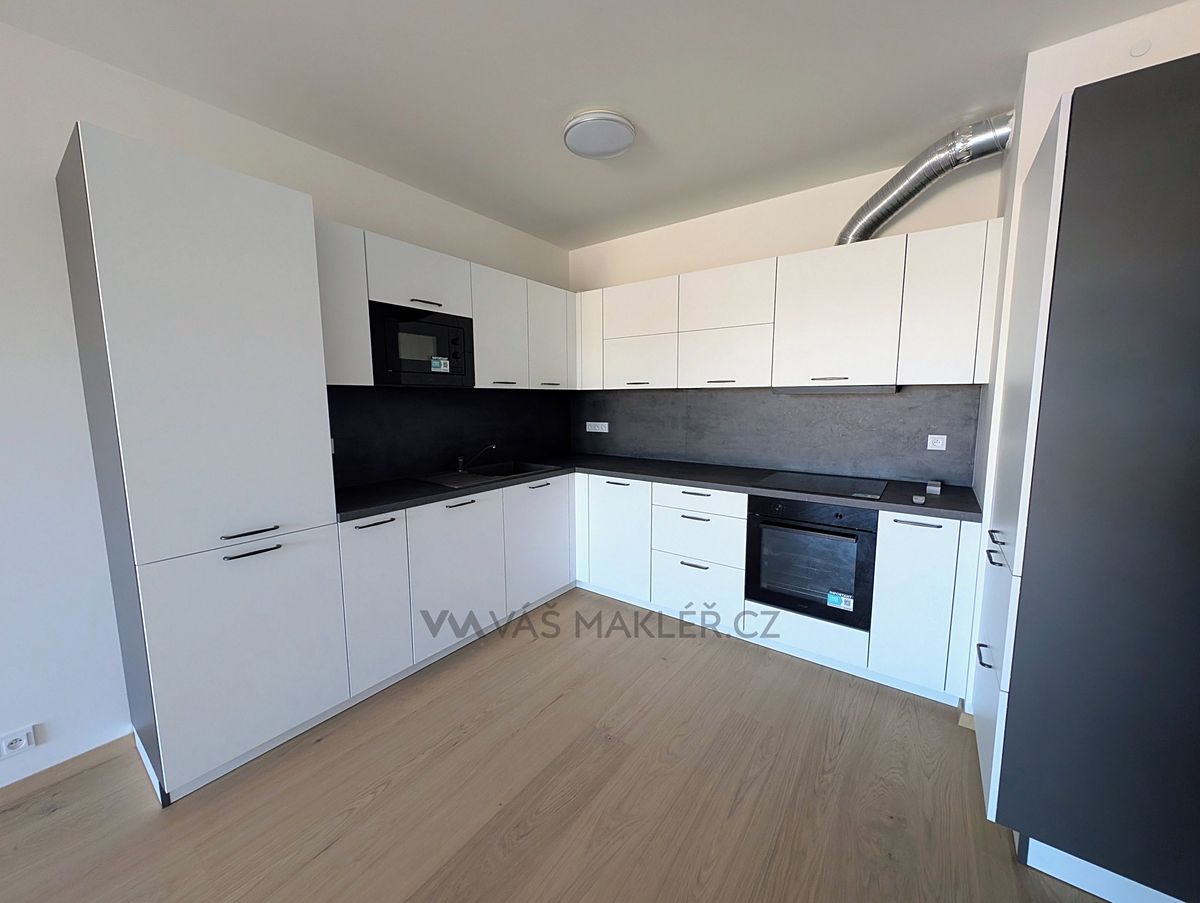 Pronájem bytu 3+kk 68 m²
