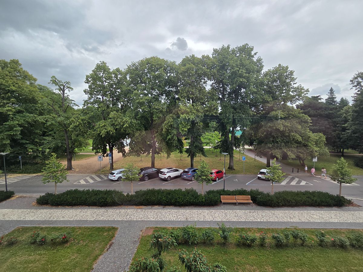 Pronájem bytu 2+1 66 m² – fotografie 3