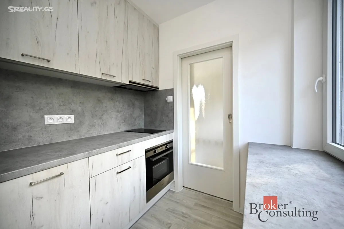 Pronájem bytu 1+1 33 m², Hlinsko