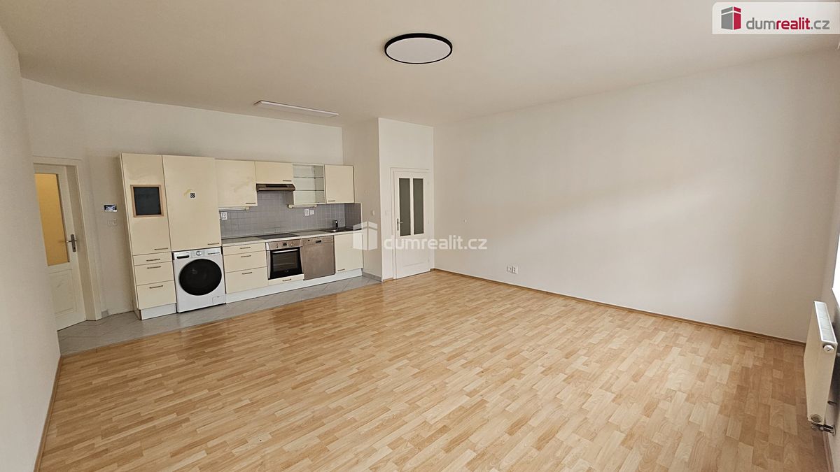 Pronájem bytu 2+1 85 m²