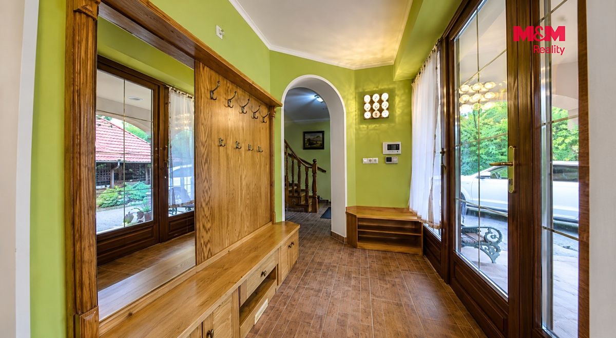 Prodej rodinného domu 474 m², pozemek 4595 m² – fotografie 3