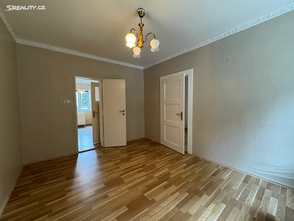 Pronájem bytu 2+1 45 m² – pohled 6