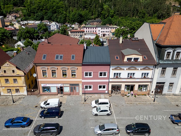 Комерційне приміщення на продаж, 113 м² (1 з 38)