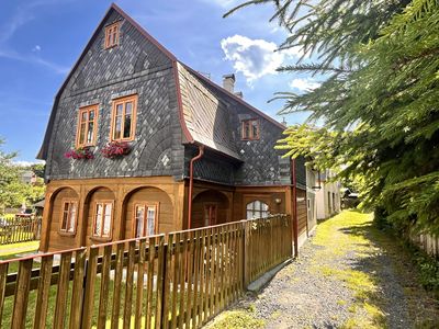 Prodej rodinného domu 190 m², pozemek 731 m²
