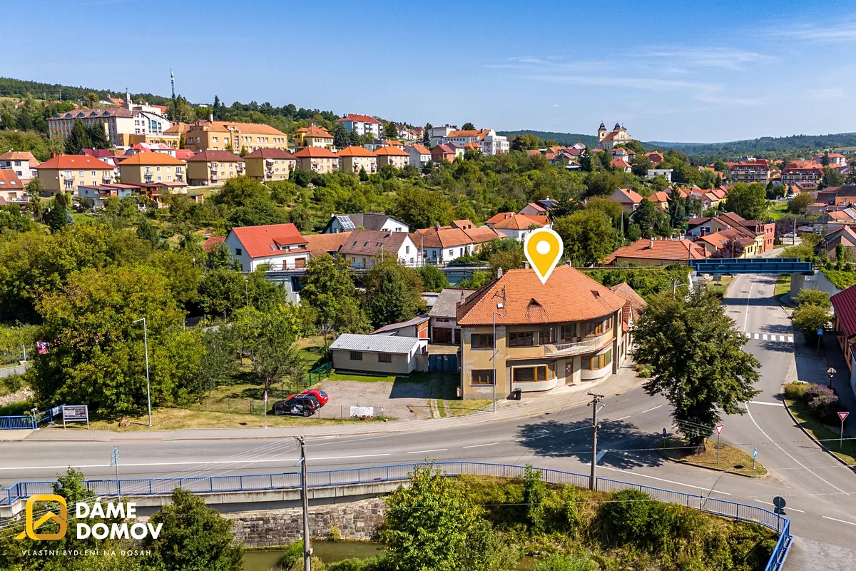 Prodej rodinného domu 510 m², pozemek 1439 m²