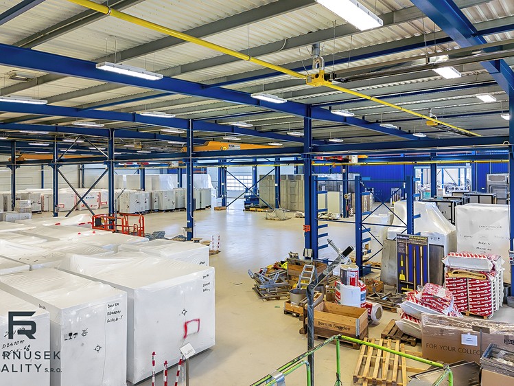 Pronájem komerčního prostoru, 6 941 m² (20 z 29)