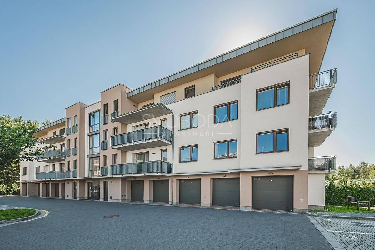 Prodej bytu 4+kk 107 m²