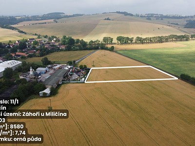 Prodej  pole 92 490 m²