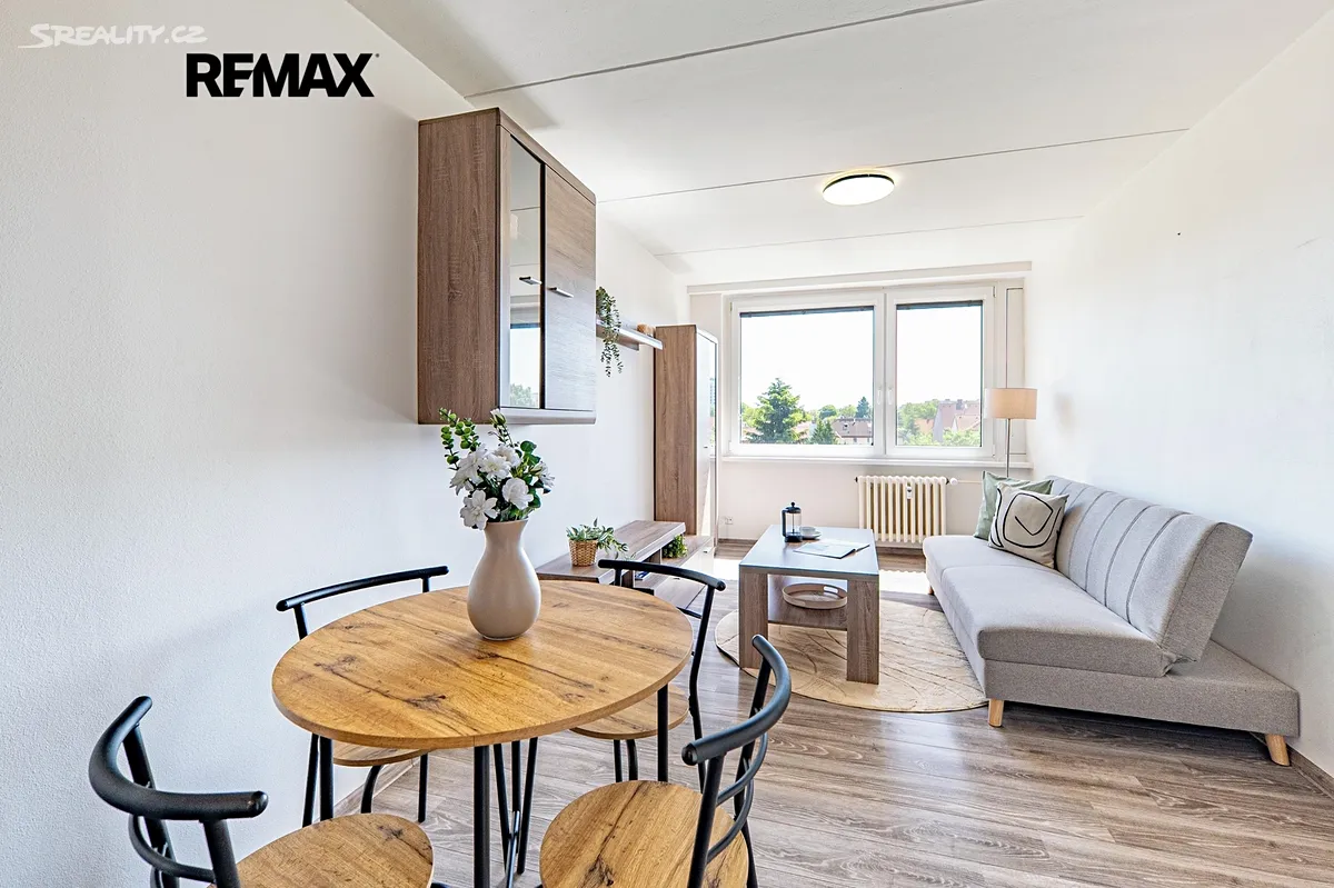 Prodej bytu 2+kk 45 m², Tvrdého