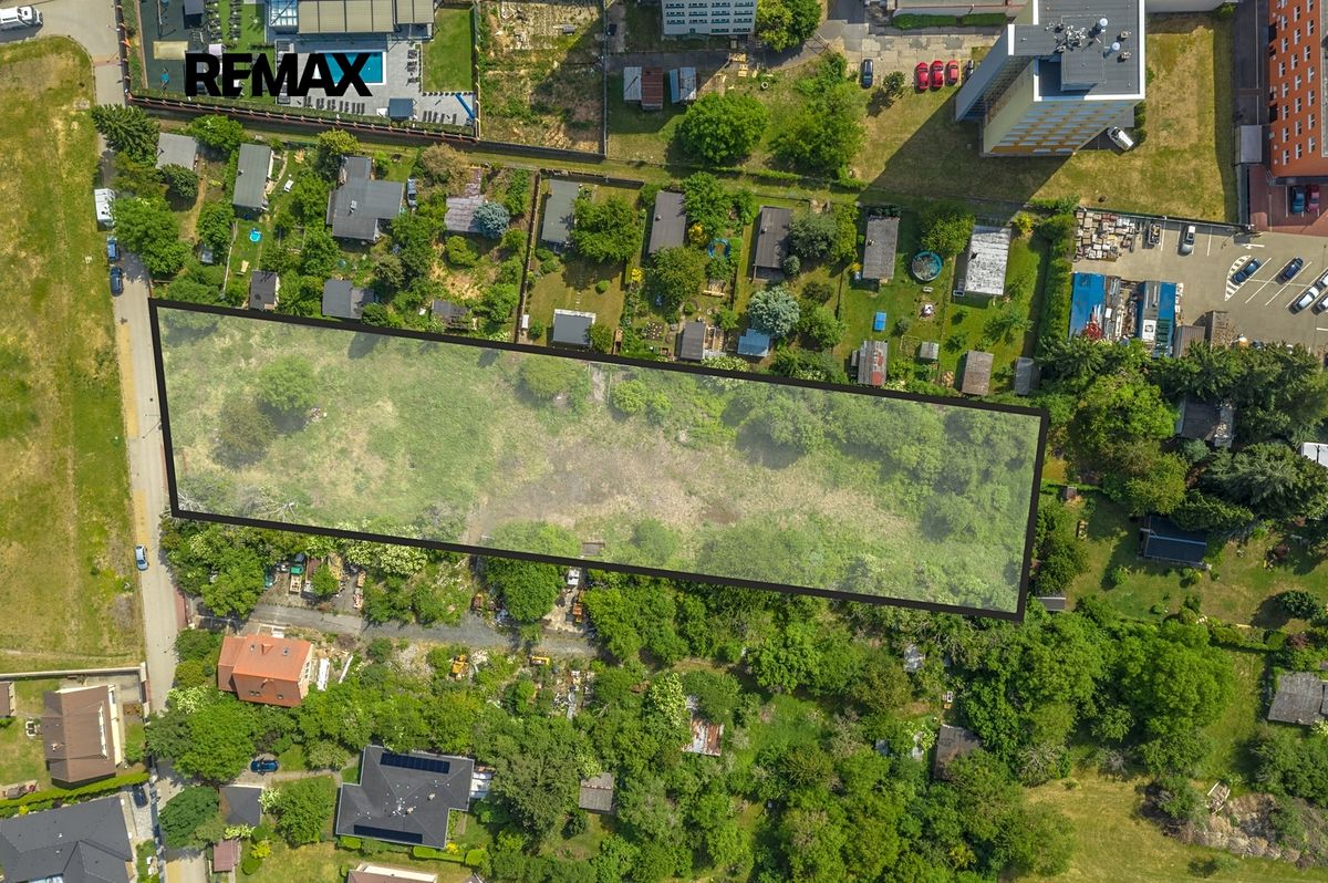 Prodej stavebního pozemku 4940 m² – fotografie 4