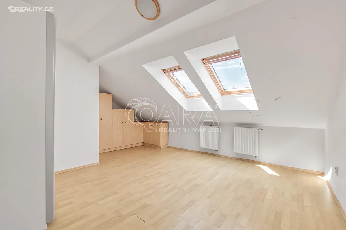 Prodej rodinného domu 150 m², pozemek 293 m² – pohled 4