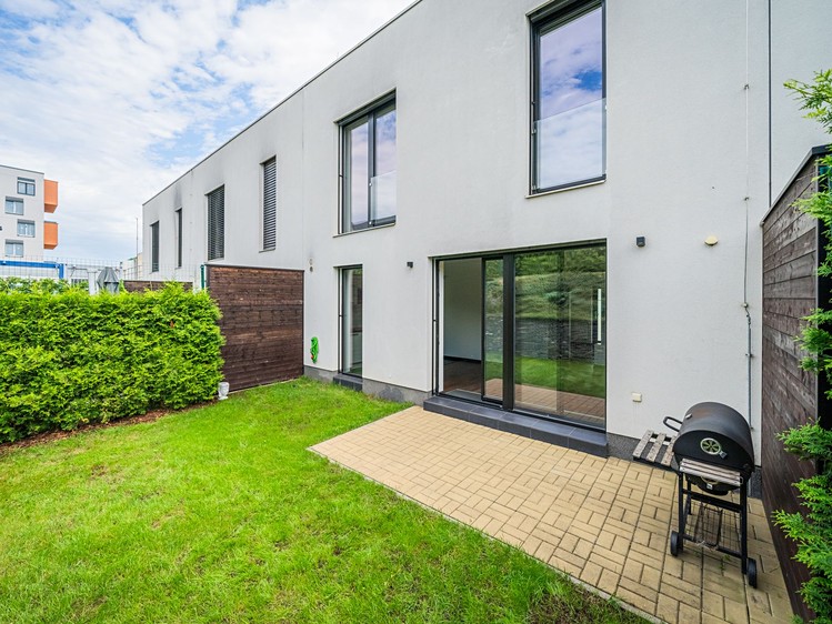 Pronájem domu, 110 m² (37 z 42)
