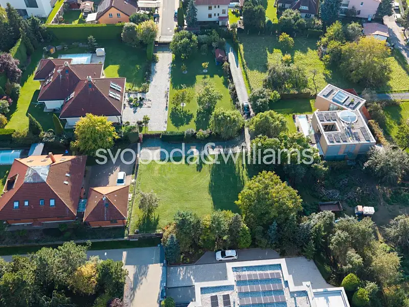 Prodej stavebního pozemku 945 m², Průhonice – náhled fotky 2