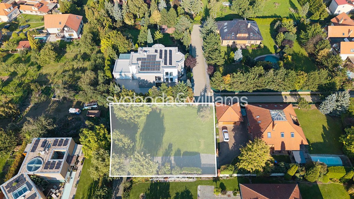Prodej stavebního pozemku 945 m²