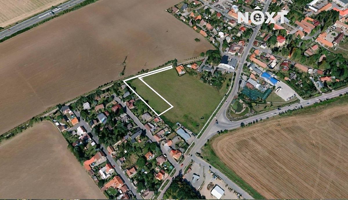 Prodej stavebního pozemku 3336 m²