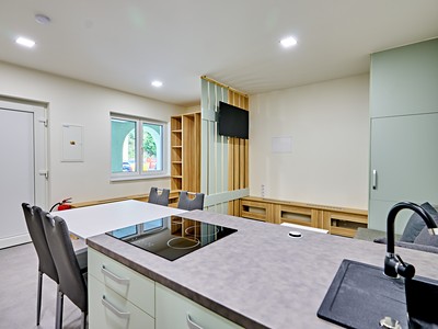 Prodej bytu 2+kk, 52 m² (3 z 19)