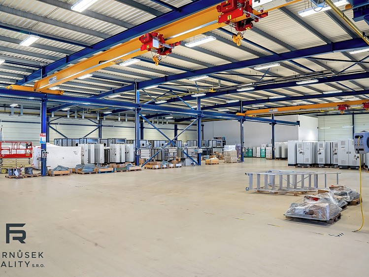 Pronájem komerčního prostoru, 6 941 m² (23 z 29)