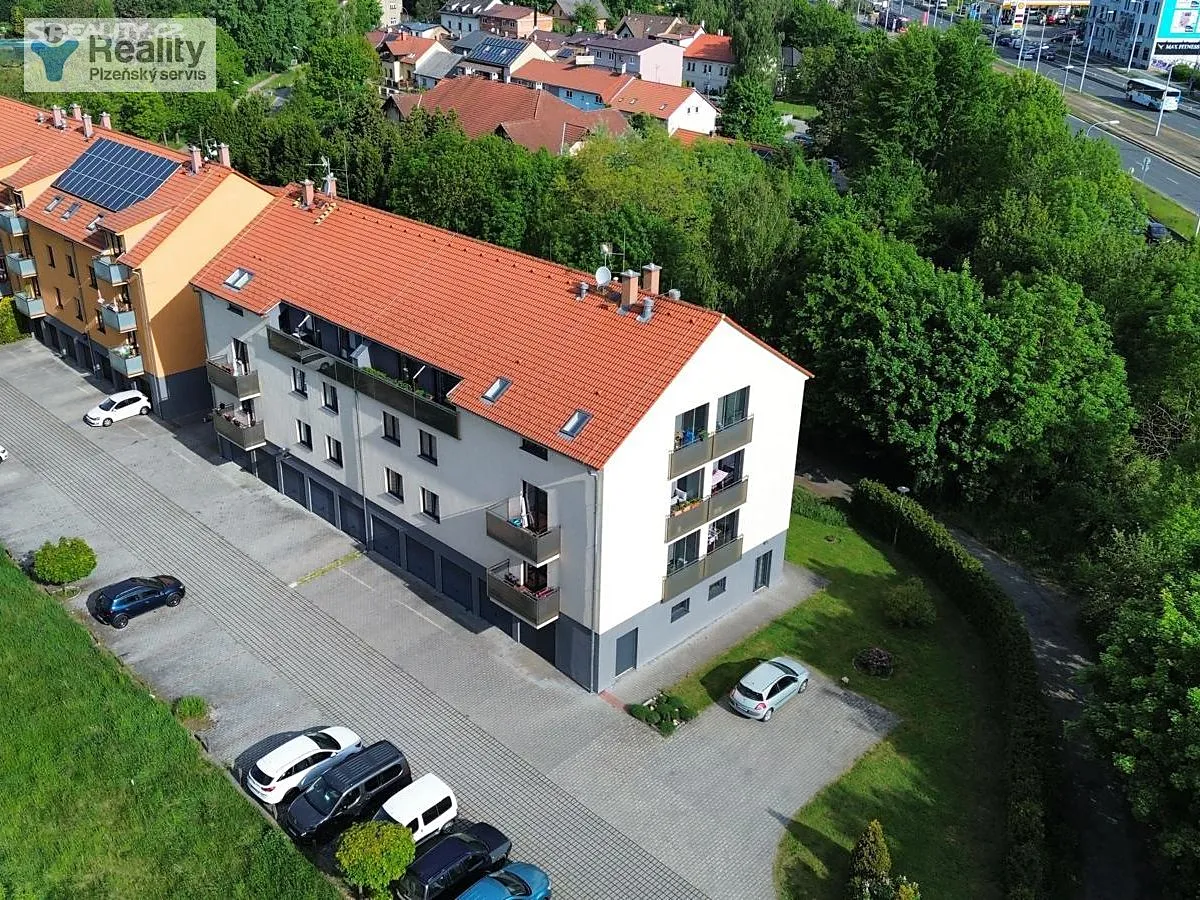 Pronájem bytu 3+kk 94 m² – pohled 5