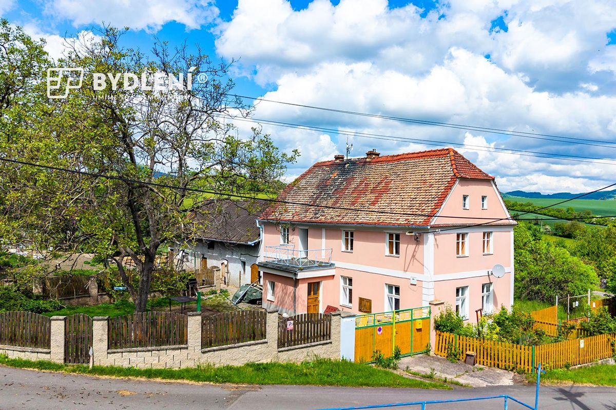 Prodej rodinného domu 150 m², pozemek 1243 m² – fotografie 3