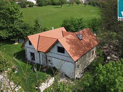 Prodej rodinného domu 97 m², pozemek 1957 m²