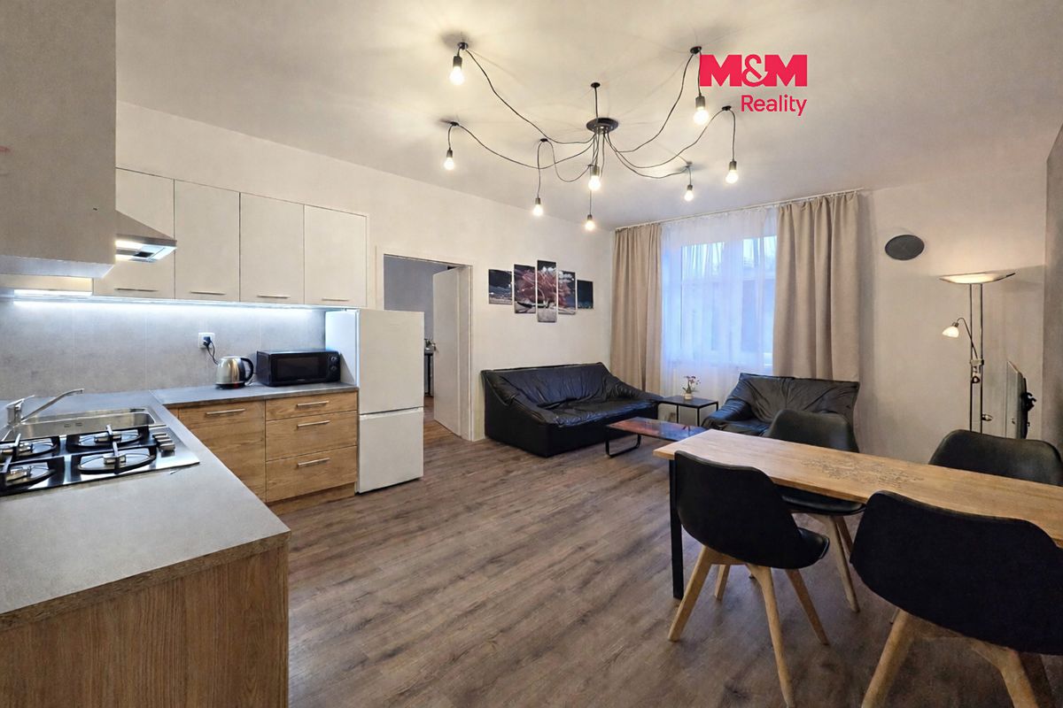 Pronájem bytu 3+kk 86 m²