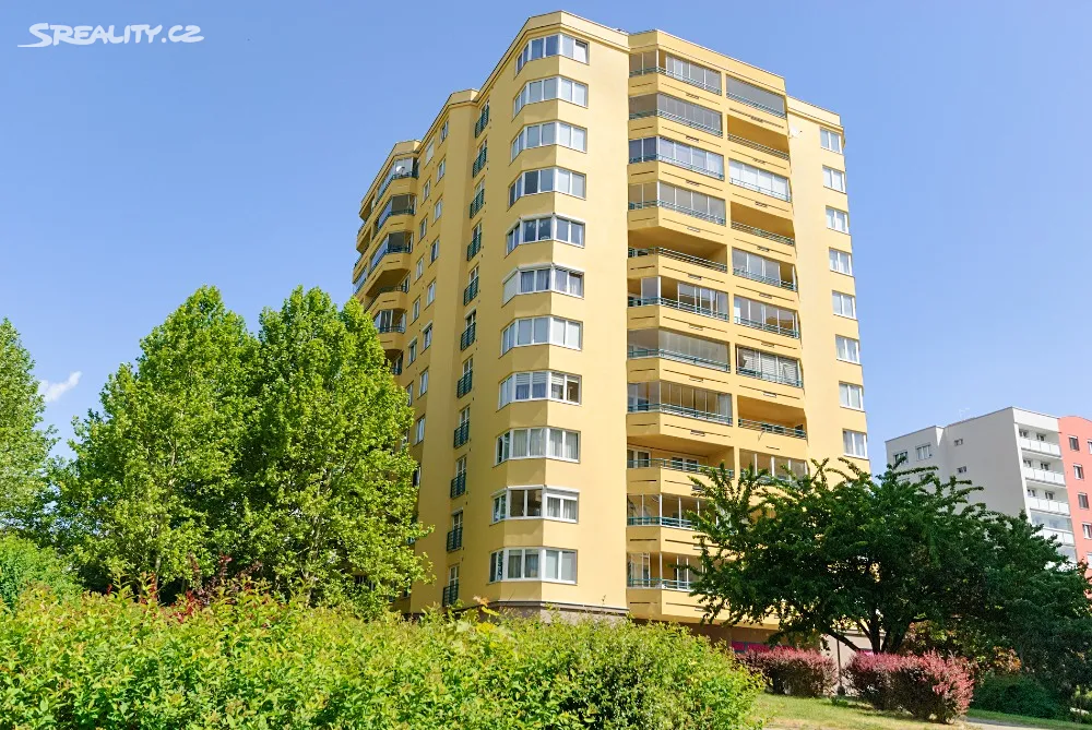 Pronájem bytu 2+kk 65 m², Praha