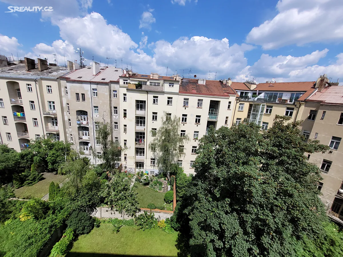 Pronájem bytu 3+kk 79 m², Praha