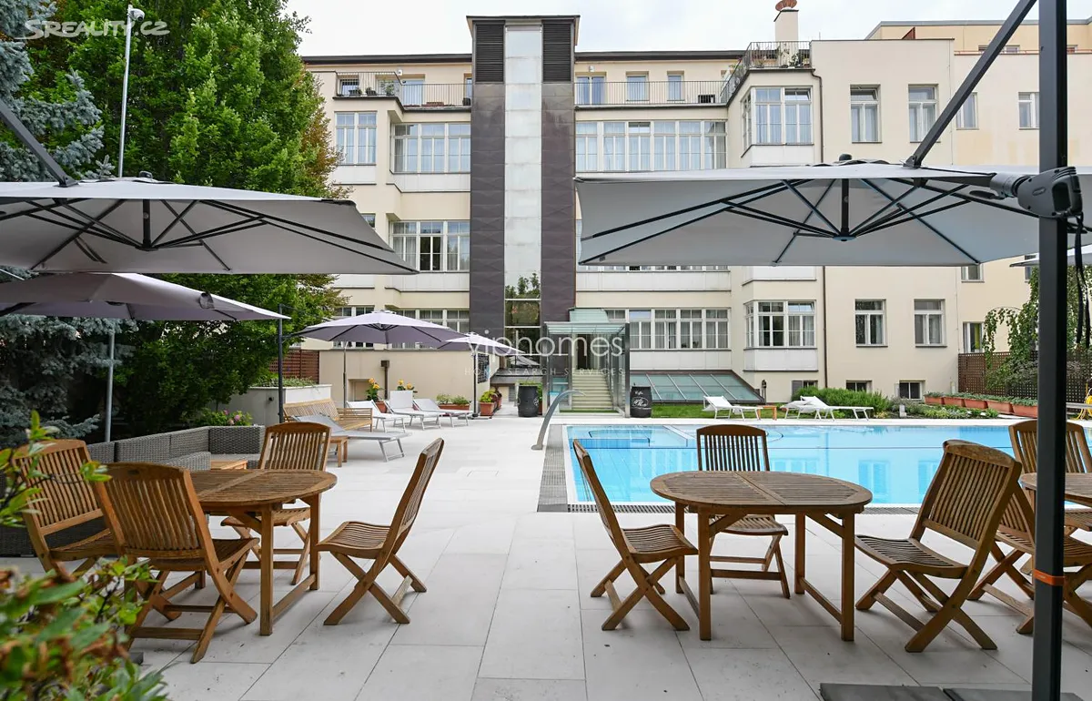 Pronájem bytu 3+kk 104 m², Praha